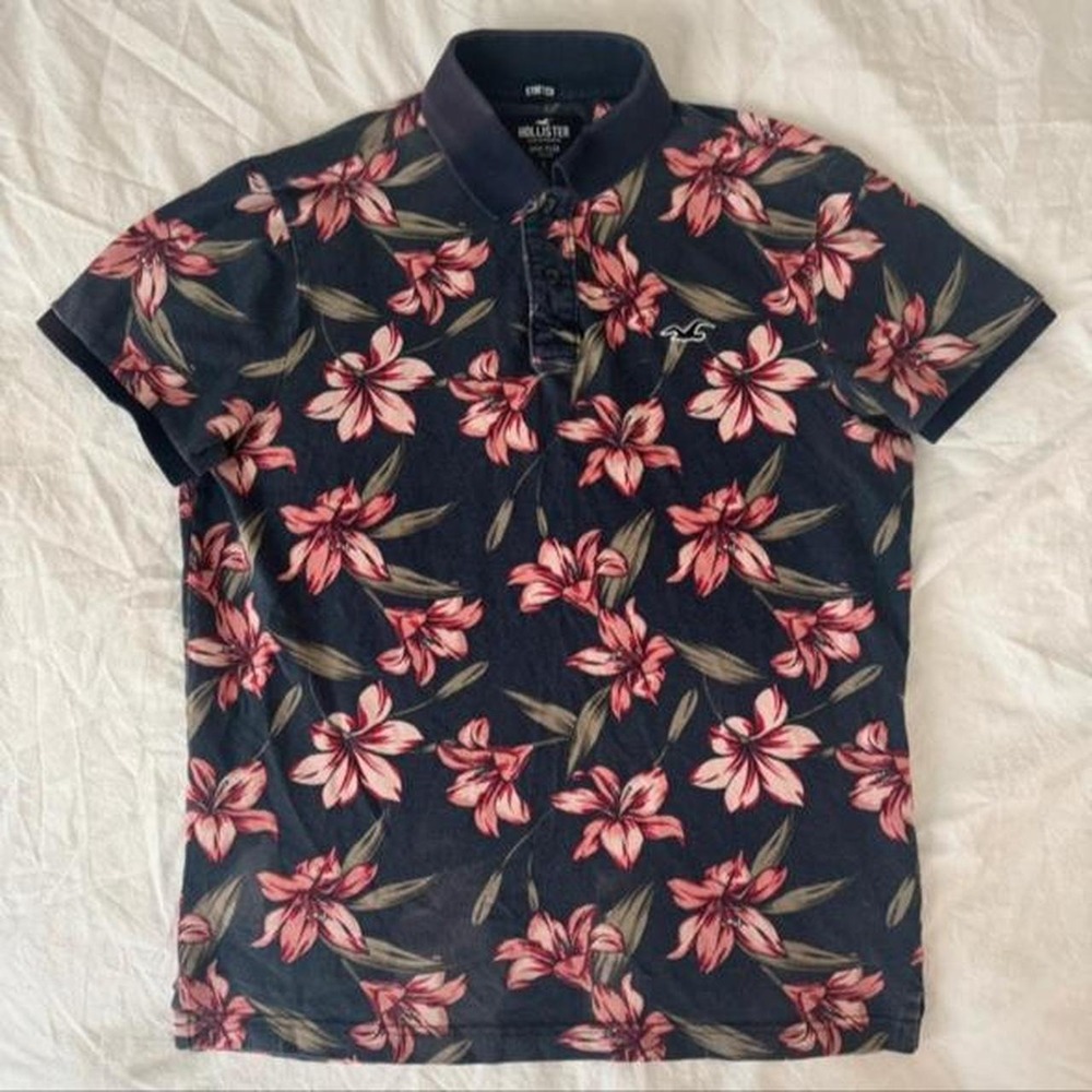 Hollister Men's Floral Polo